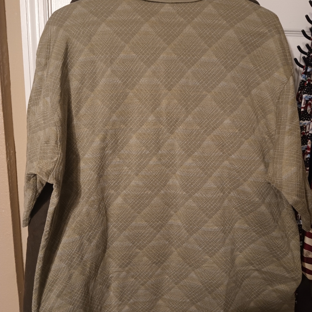 Men's polo shirt size extra large